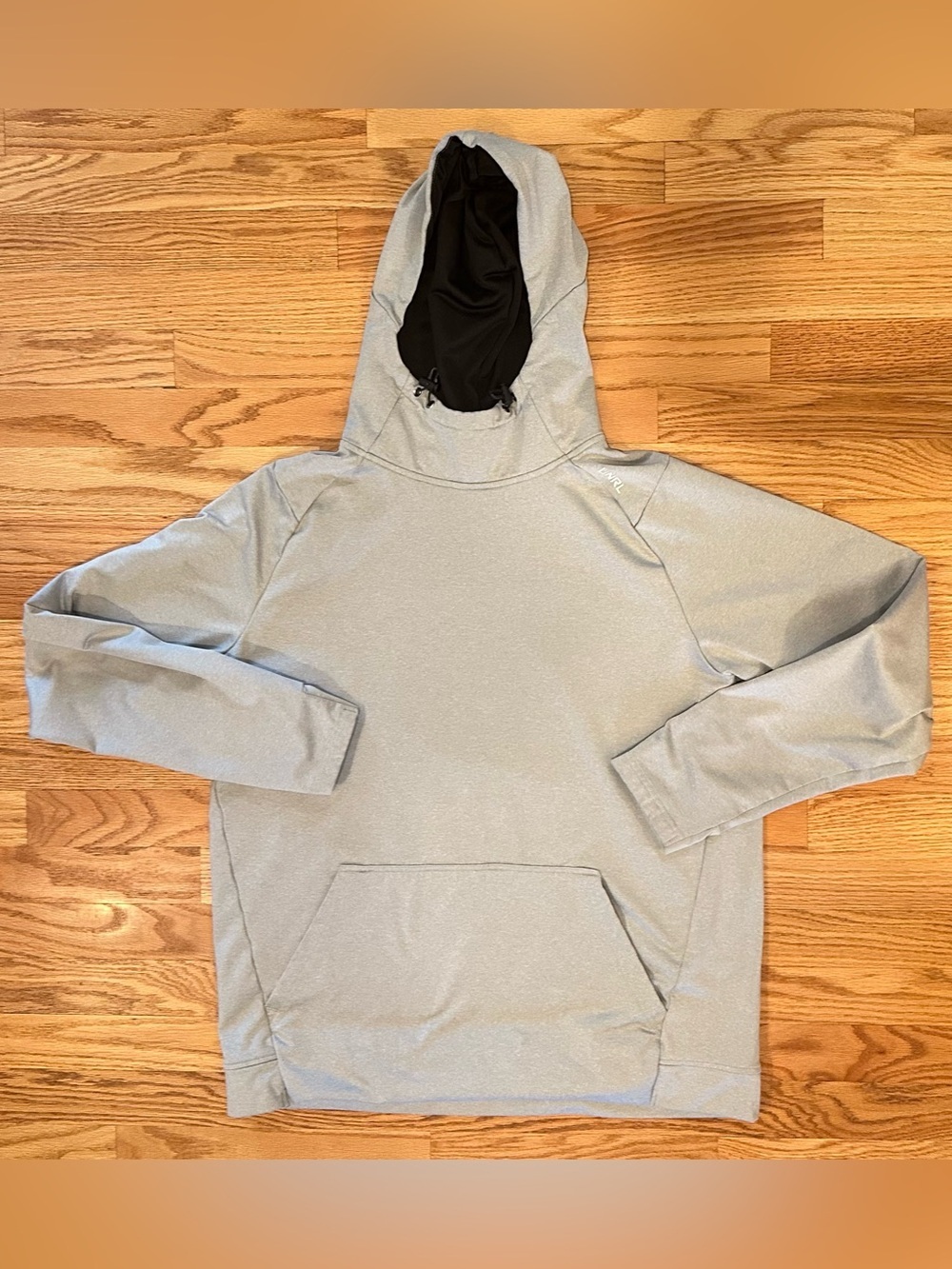 UNRL Men’s M Gray Hooded Sweatshirt Performance Training Athleisure Hoodie
